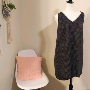 Old Navy black dress with white Size Large